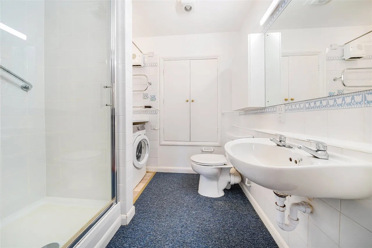 Malthouse Court, The Lindens, NN12, photo 7