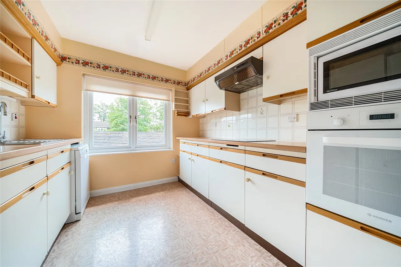 Malthouse Court, The Lindens, NN12, photo 2