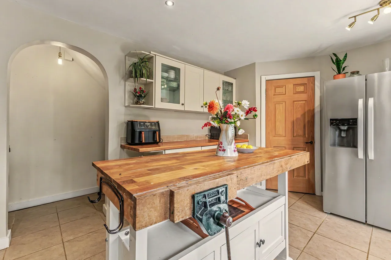 Main Street, Offenham, WR11, photo 7
