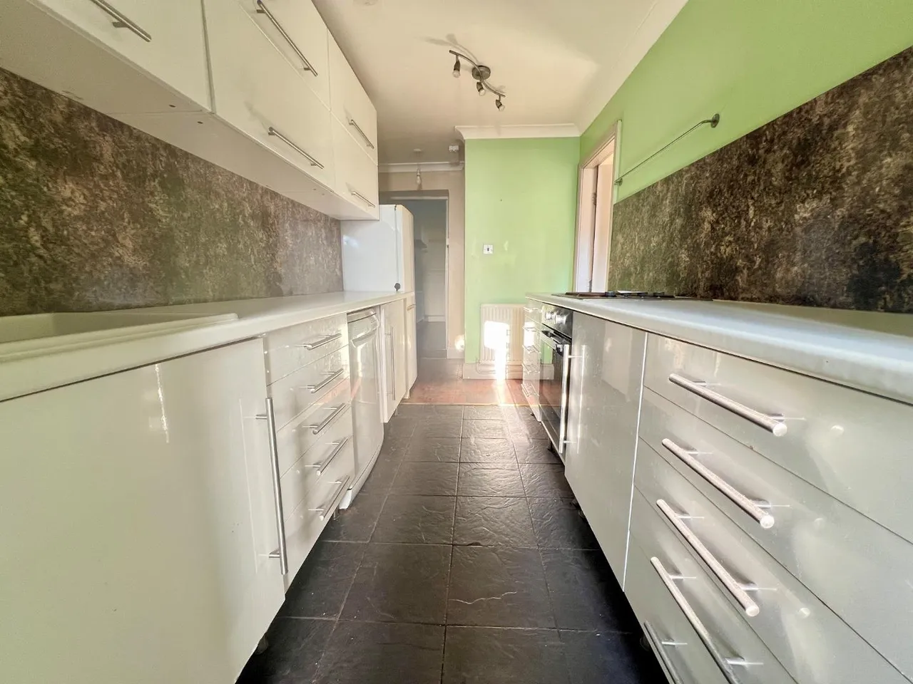 Newcastle Terrace, Framwellgate Moor, DH1, photo 5