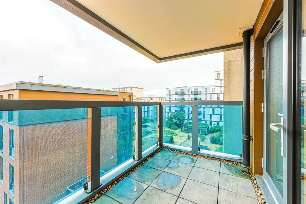 Charcot Road, Colindale, NW9, photo 9