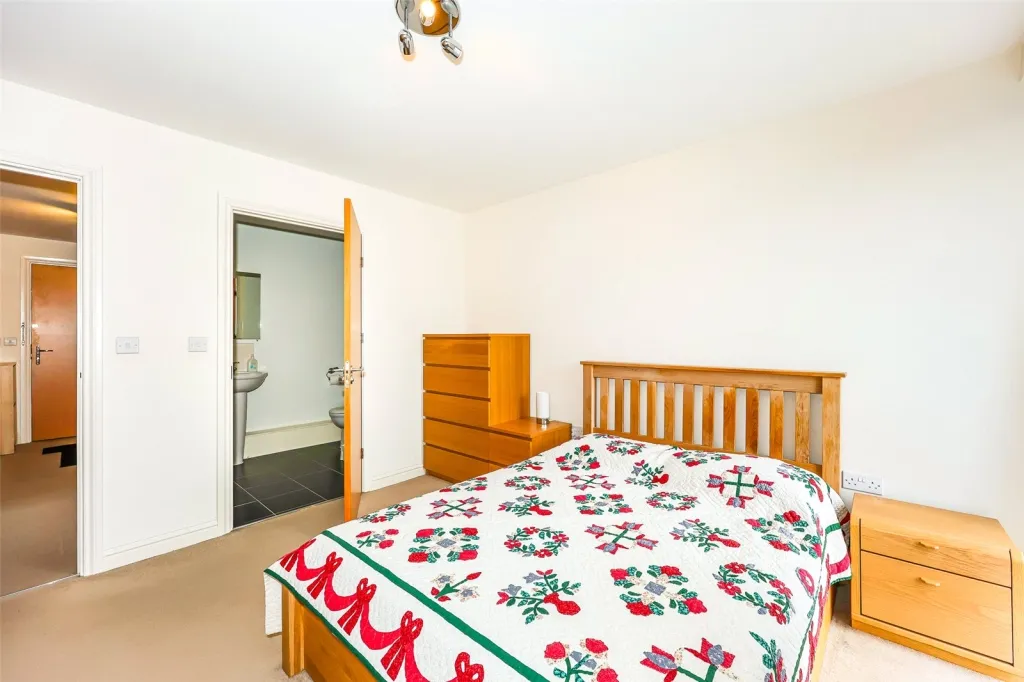 Charcot Road, Colindale, NW9, photo 5