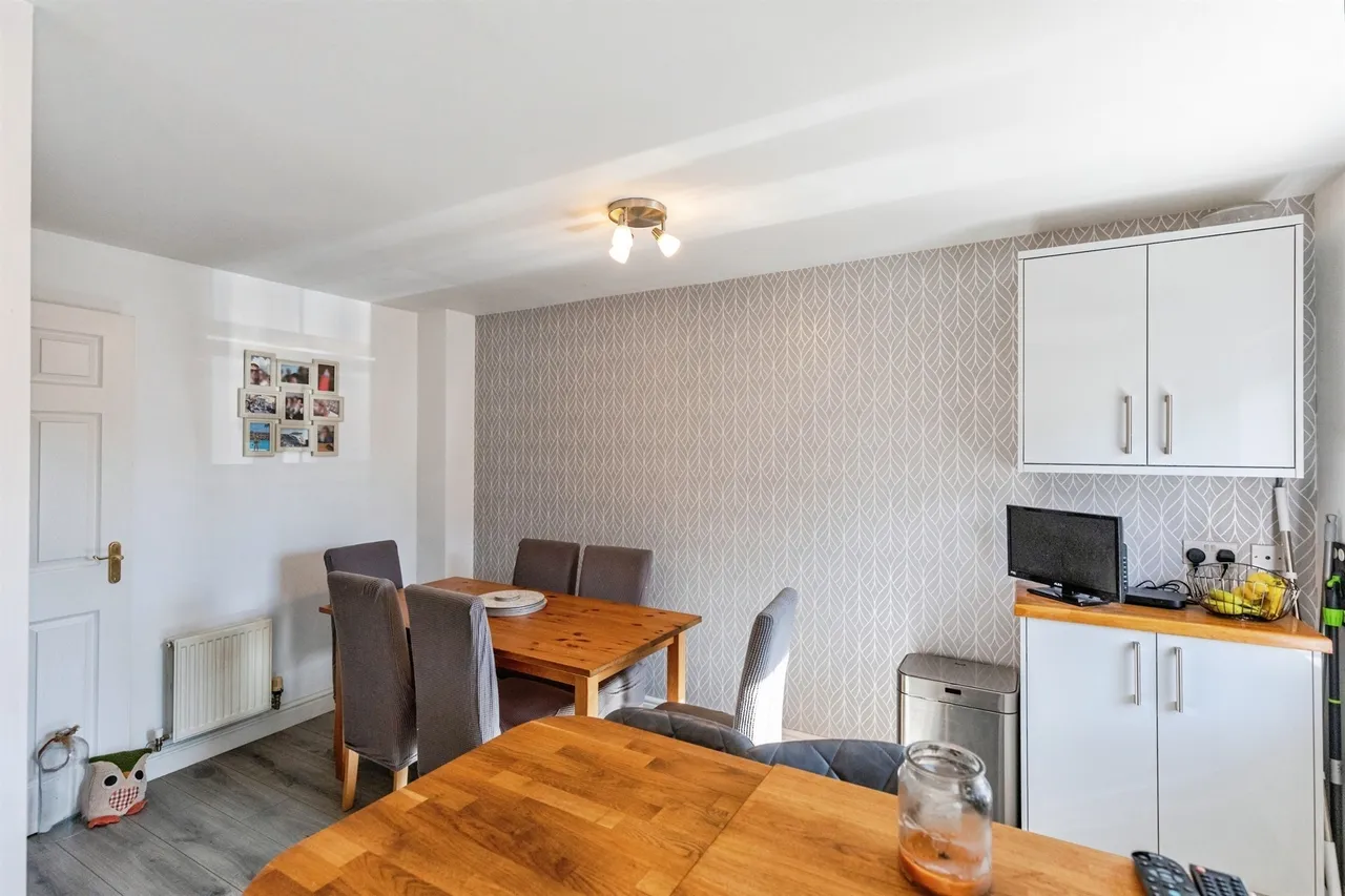 John Lea Way, Wellingborough, NN8, photo 13