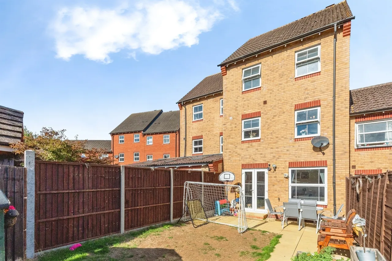 John Lea Way, Wellingborough, NN8, photo 25