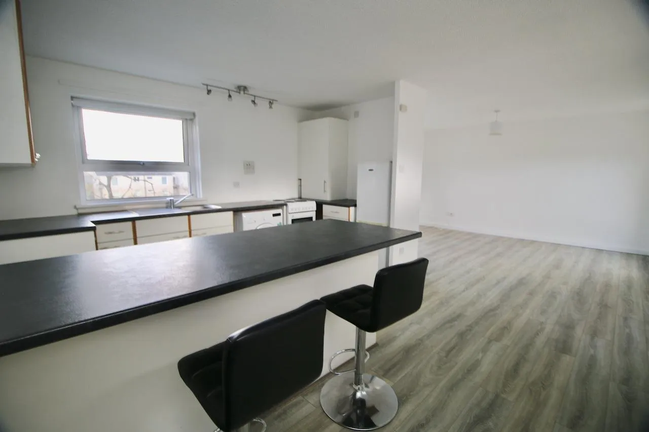 Oak Road, Cumbernauld, G67 3LD, photo 2
