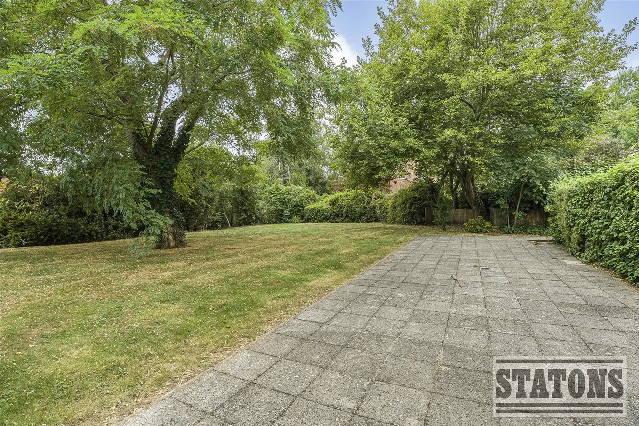 Totteridge Lane, London, N20 8DX, photo 16