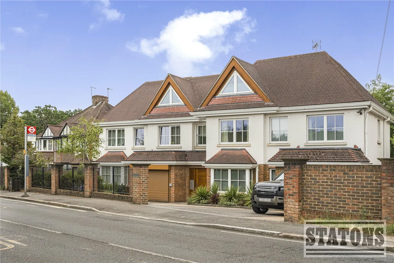 2 bed flat for sale — Totteridge Lane, London, N20 8DX