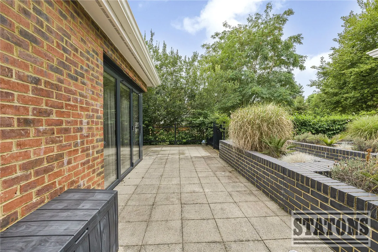 Totteridge Lane, London, N20 8DX, photo 24