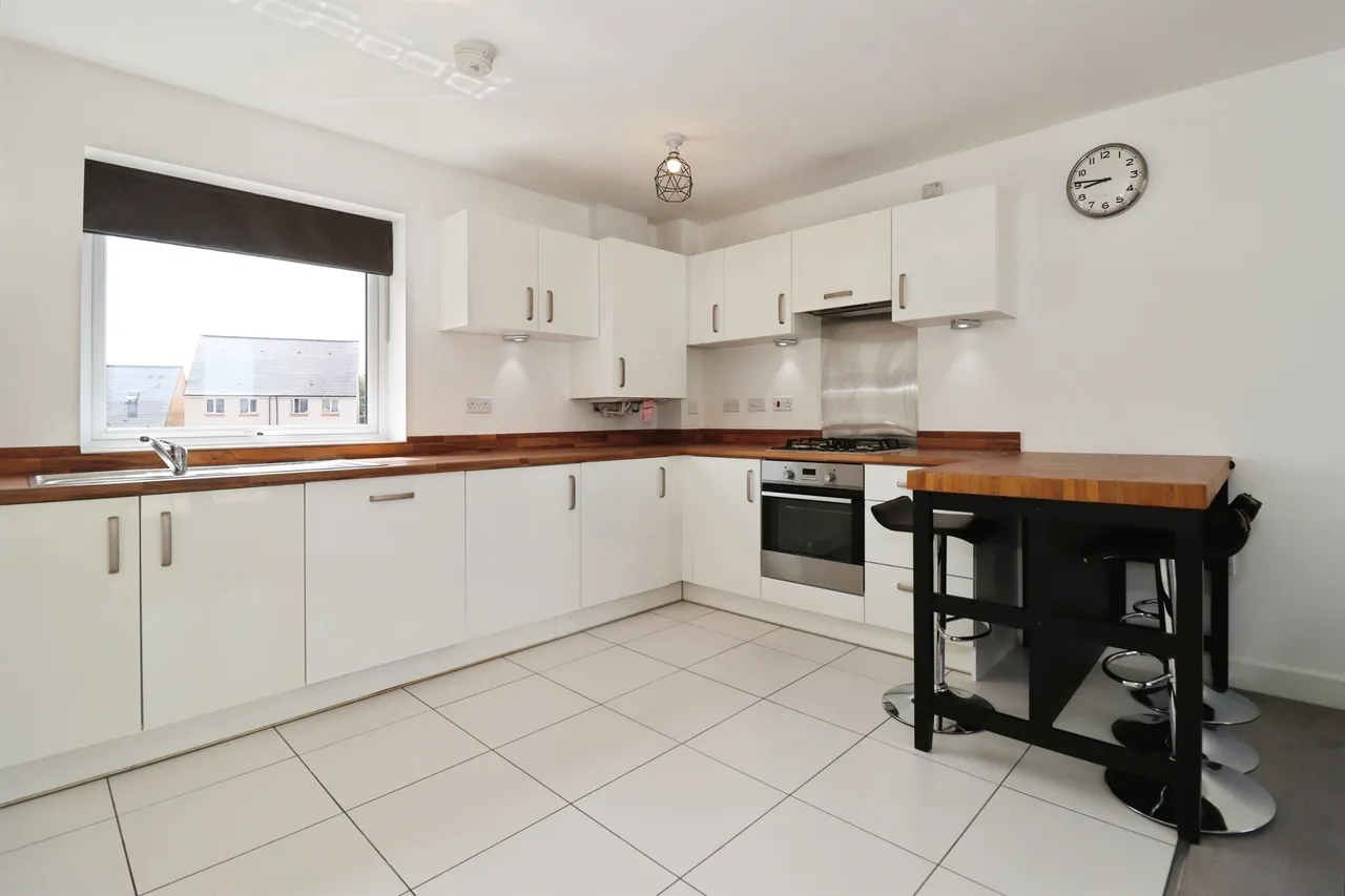 Snowdrop Drive, Emersons Green, BS16, photo 6