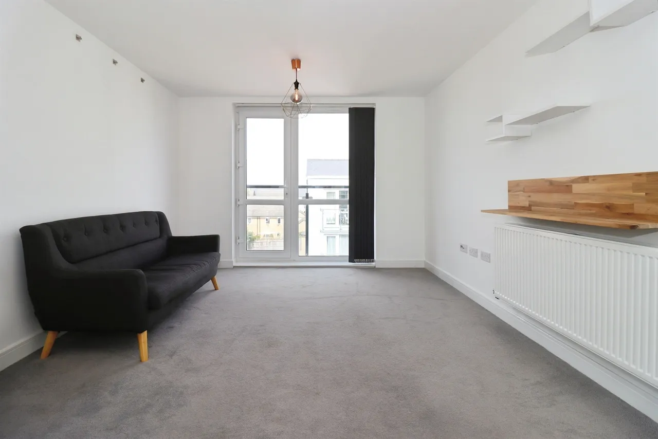 Snowdrop Drive, Emersons Green, BS16, photo 8