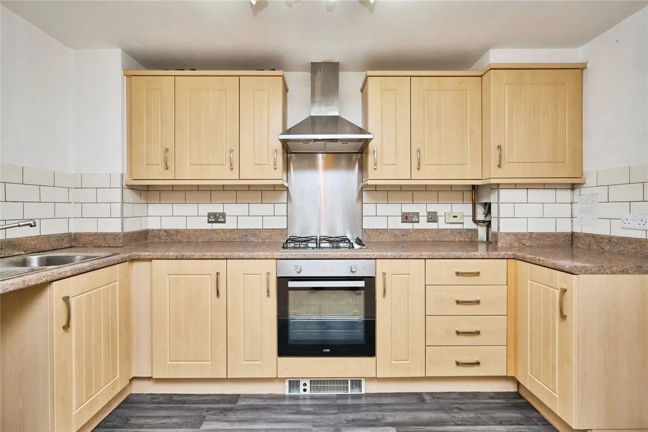 Snowberry Road, Newport, PO30, photo 2