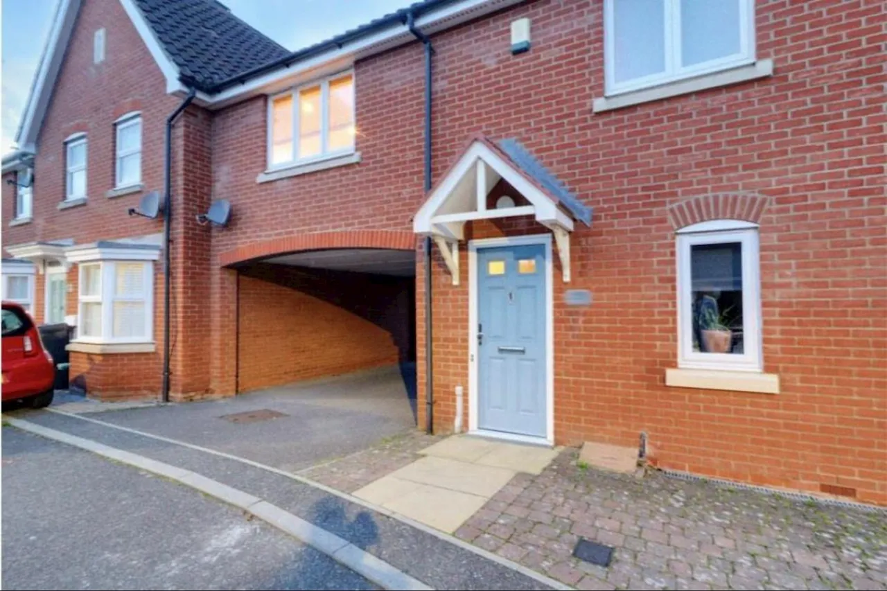 2 bed house to rent, Old Moors, Great Leighs, CM3