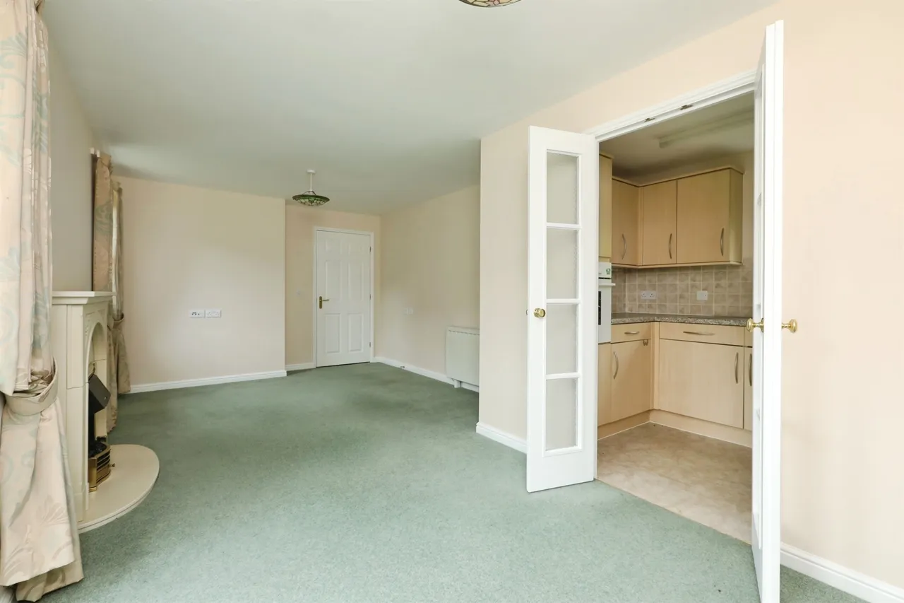 Charter Court, Retford, photo 4