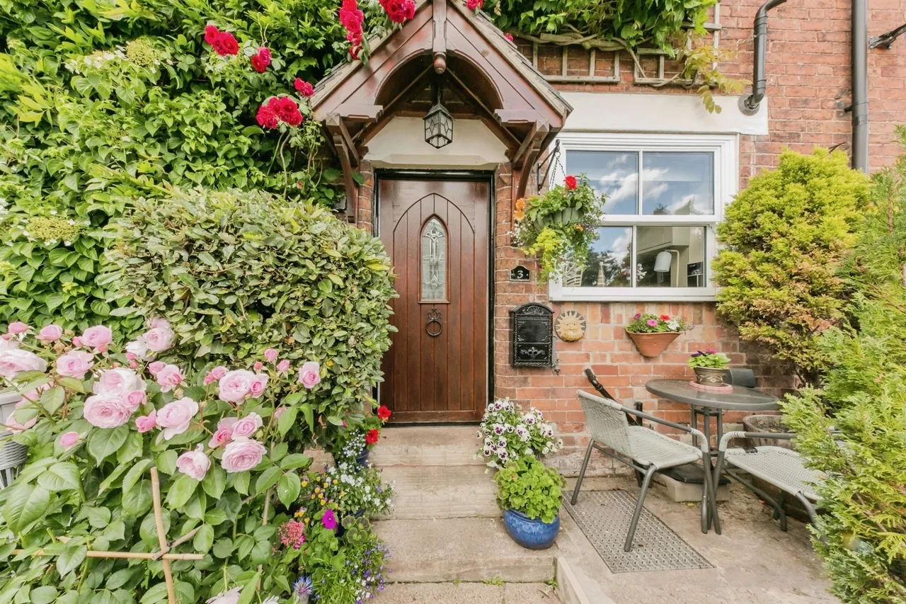 Teanhurst Road, Tean, ST10, photo 3