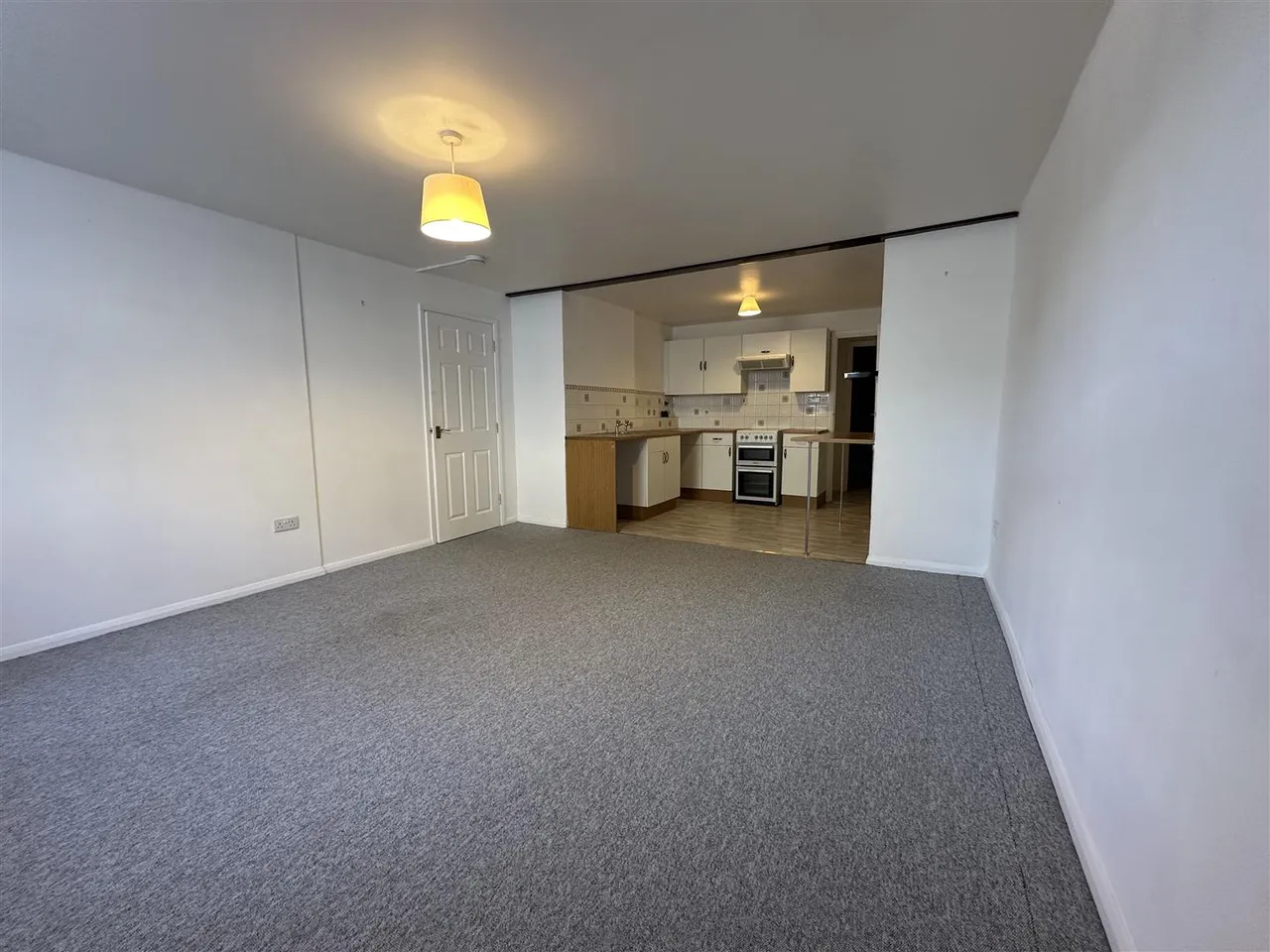 Shinners Court Fore Street, Brixham, photo 8