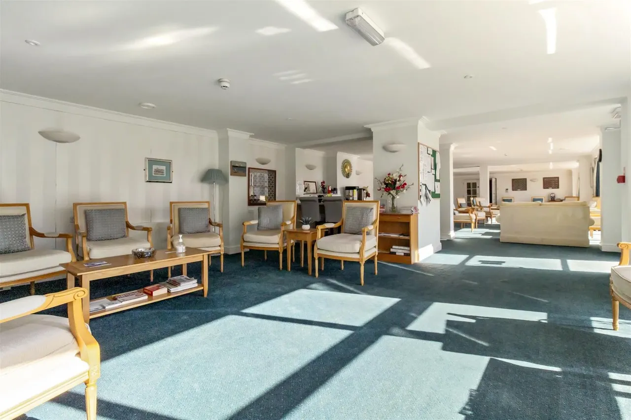 Union Place, Worthing, photo 12