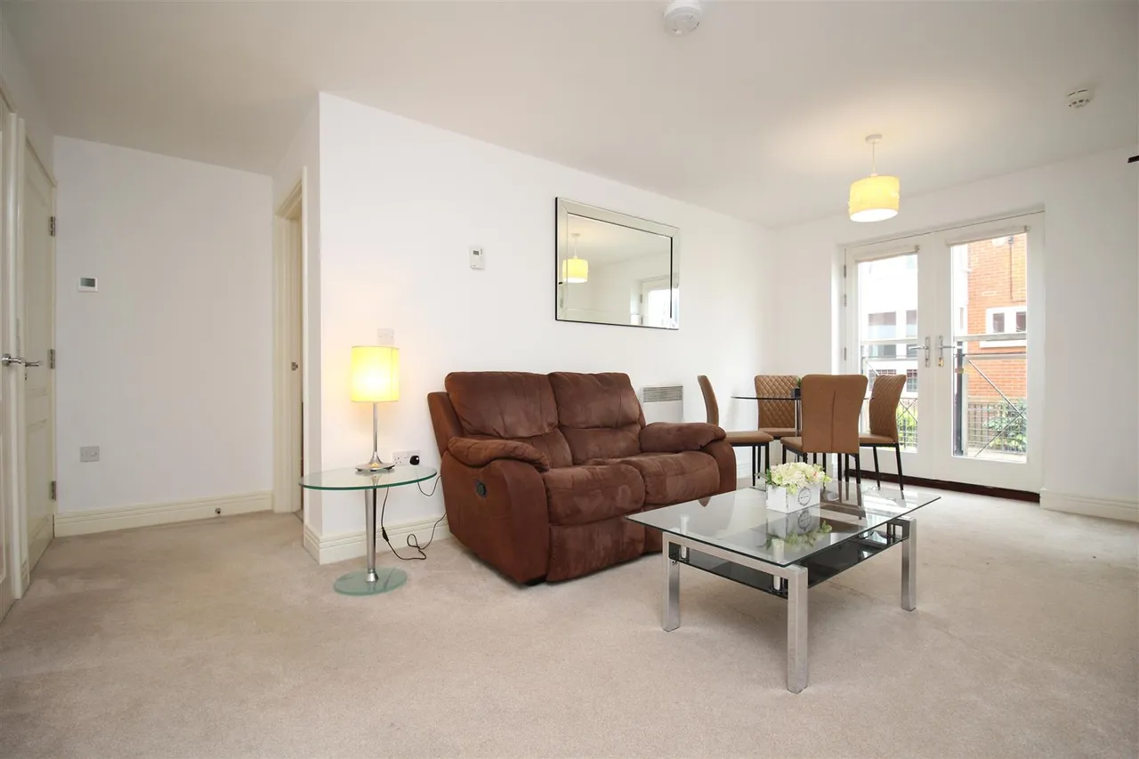 1 bed flat to rent, Back Lane, The Old Tannery, CT1