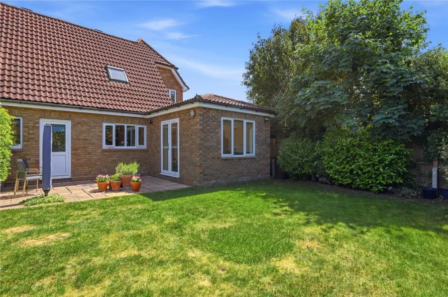 House Under Offer with 4 bedrooms in Bishop's Stortford, CM23, photo 21