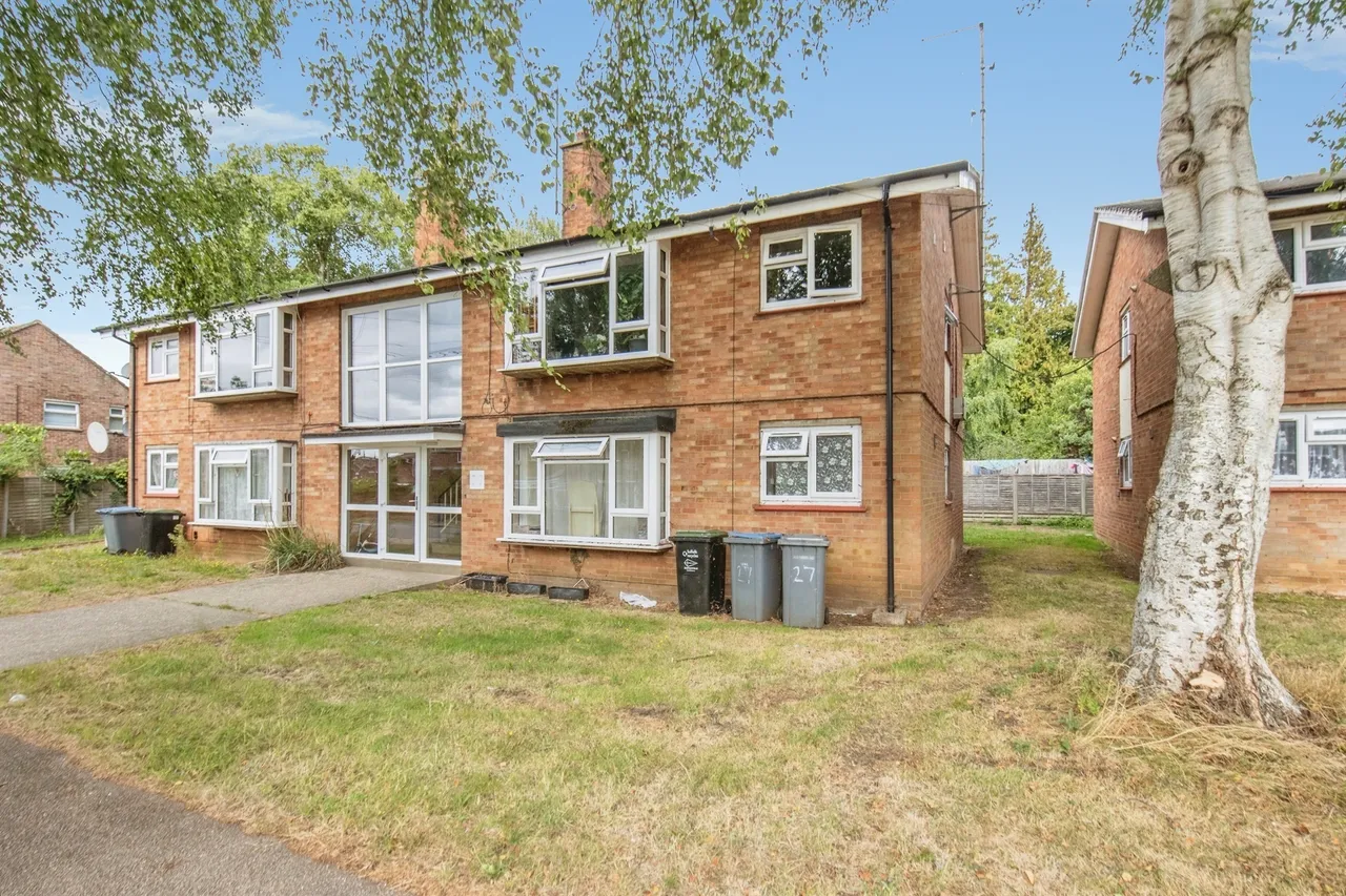 2 bed flat for sale — St. Andrews Place, Melton, Woodbridge