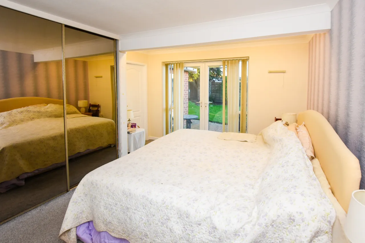 Shores Green Drive, Wincham, CW9, photo 10