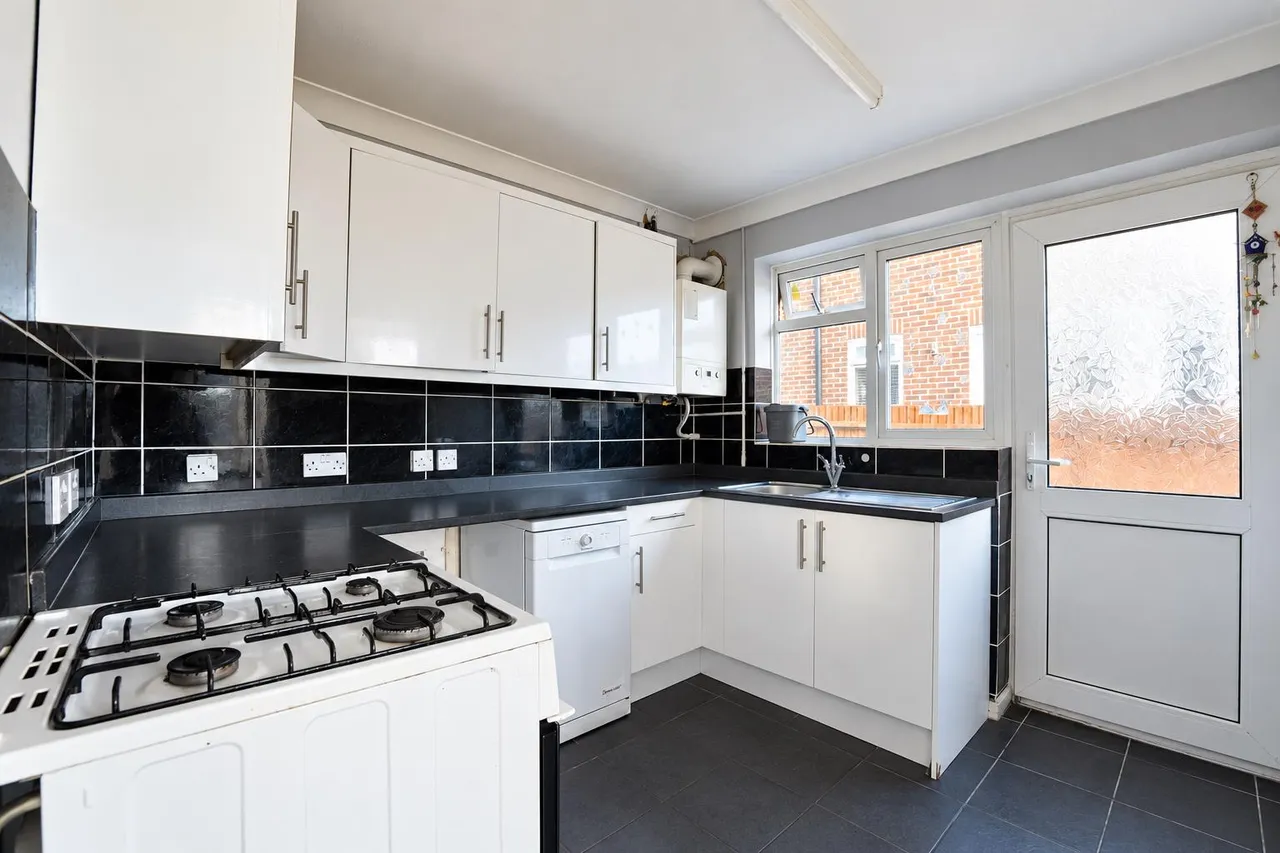Richland Close, Hastings, photo 4
