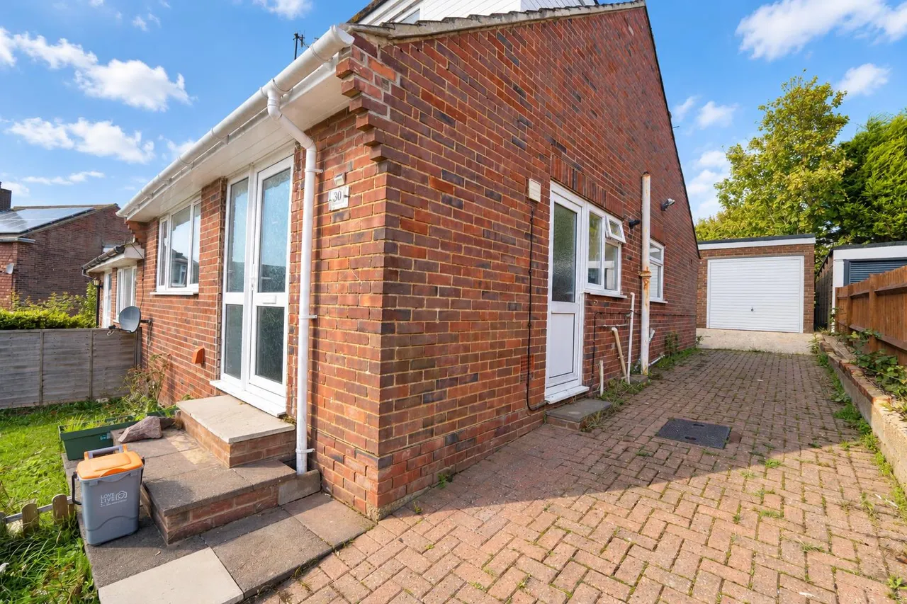 Richland Close, Hastings, photo 12