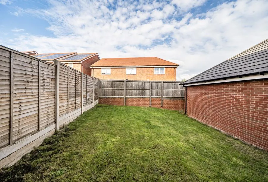 Rowdell Avenue, Coalpit Heath, BS36, photo 12