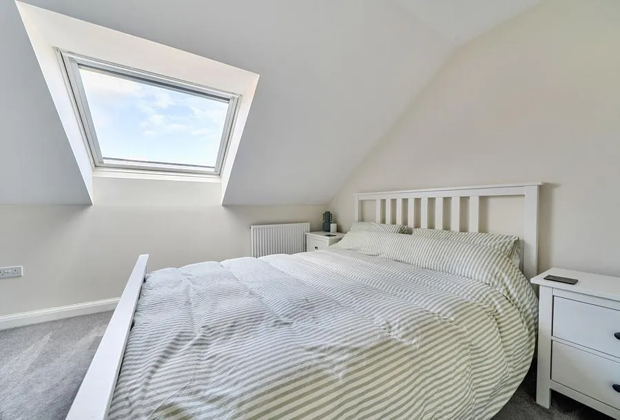Rowdell Avenue, Coalpit Heath, BS36, photo 8