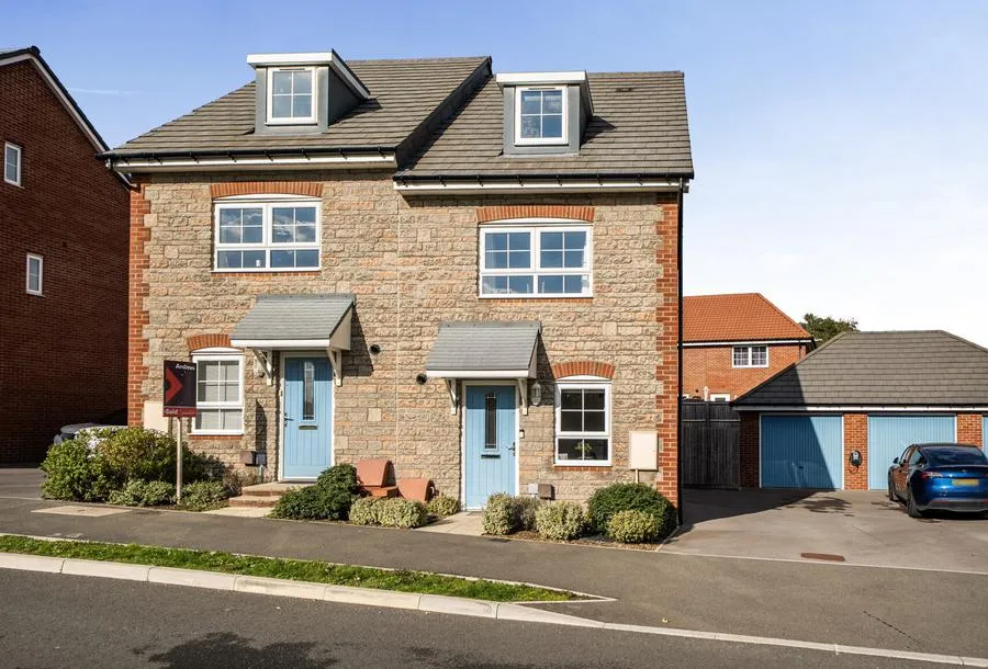 Rowdell Avenue, Coalpit Heath, BS36, photo 20