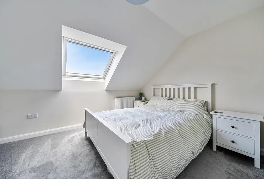 Rowdell Avenue, Coalpit Heath, BS36, photo 9