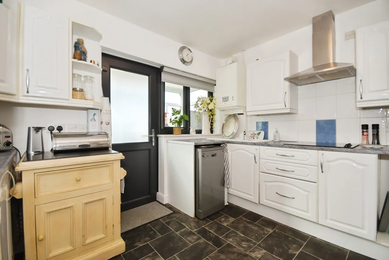 Central Drive, Buxton, SK17, photo 19