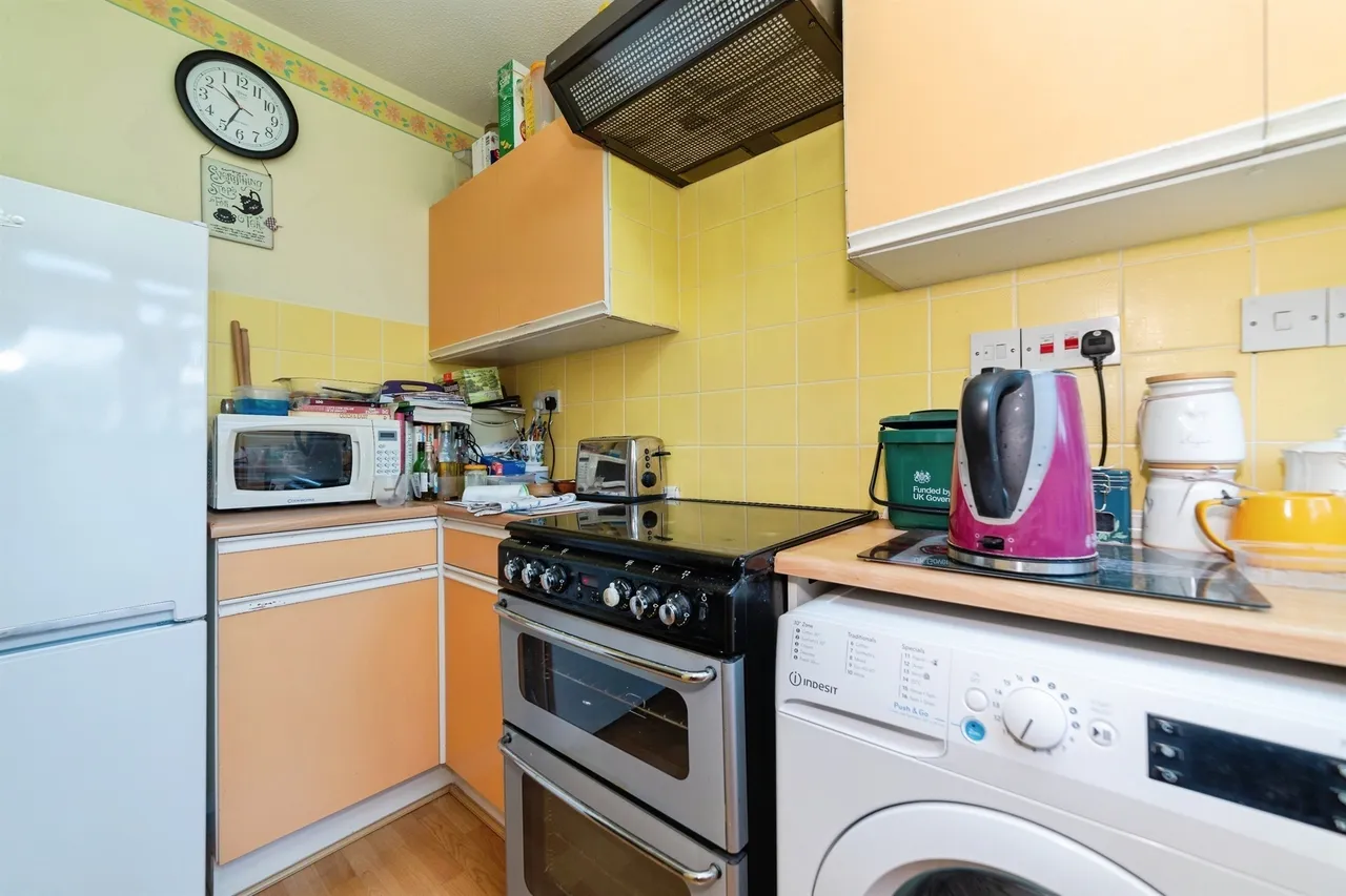 Ladywood Road, Hertford, SG14, photo 7