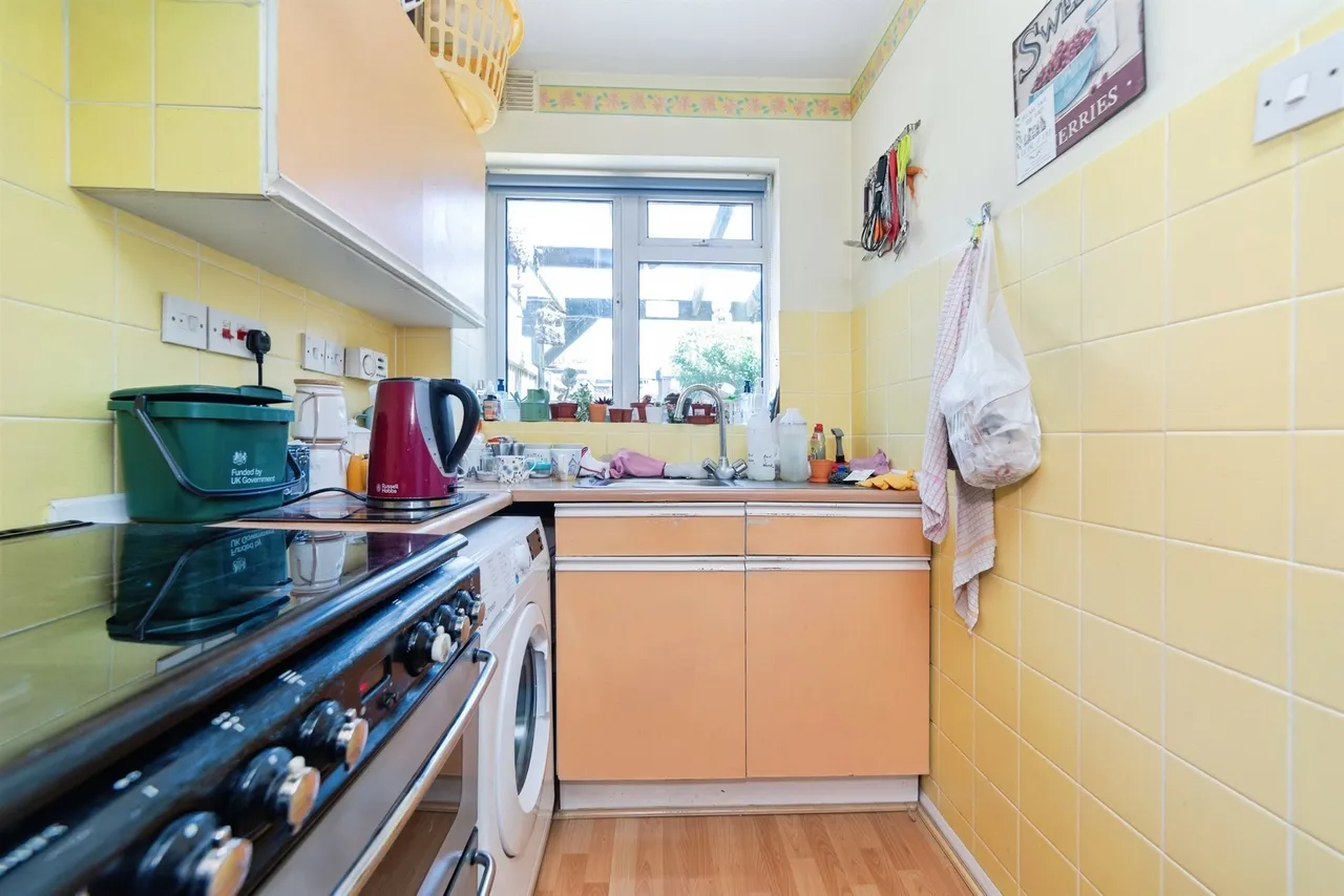 Ladywood Road, Hertford, SG14, photo 8