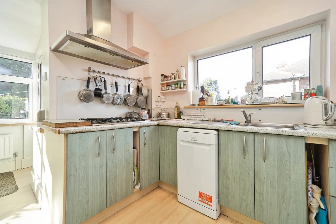 Carlton Rise, Pudsey, photo 7