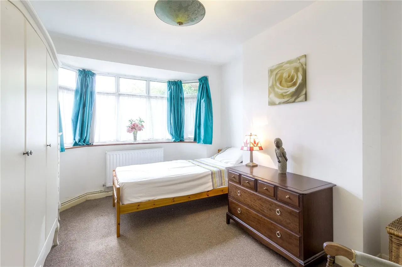 Beechwood Drive, Northampton, Northamptonshire, NN3, photo 7