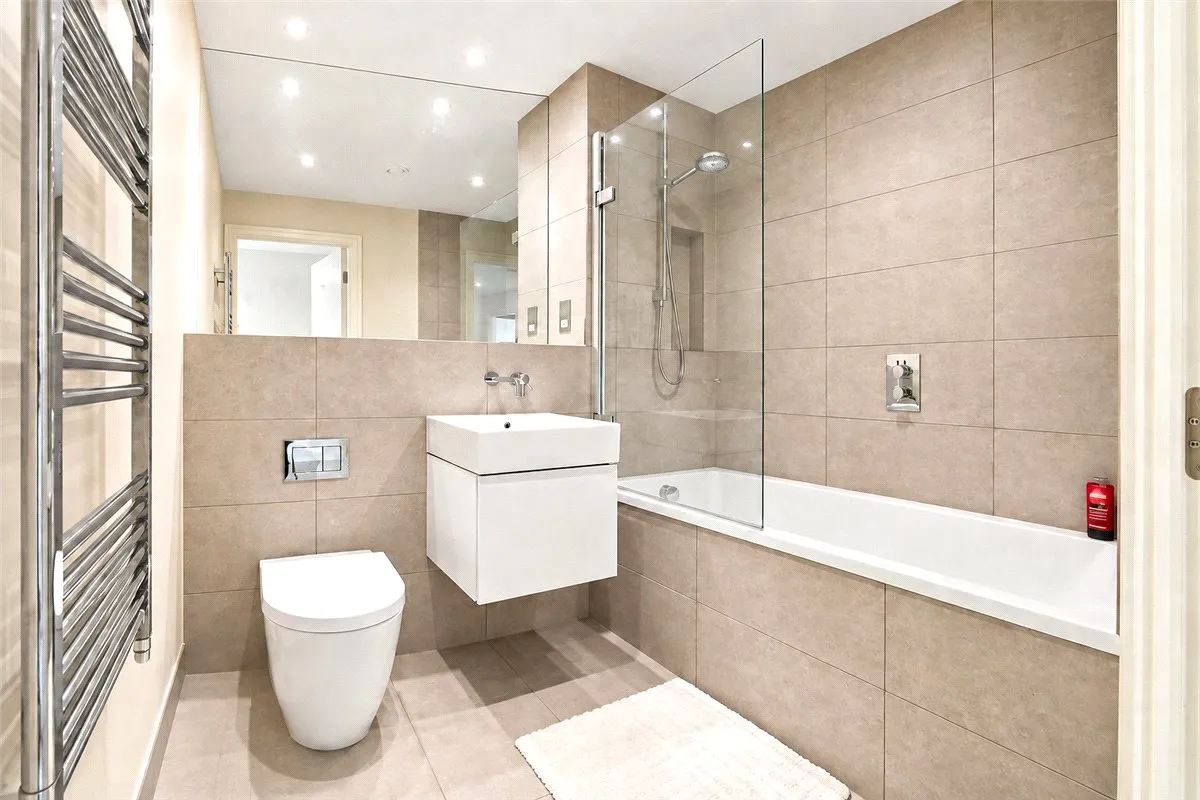 Broomhouse Lane, London, SW6, photo 8