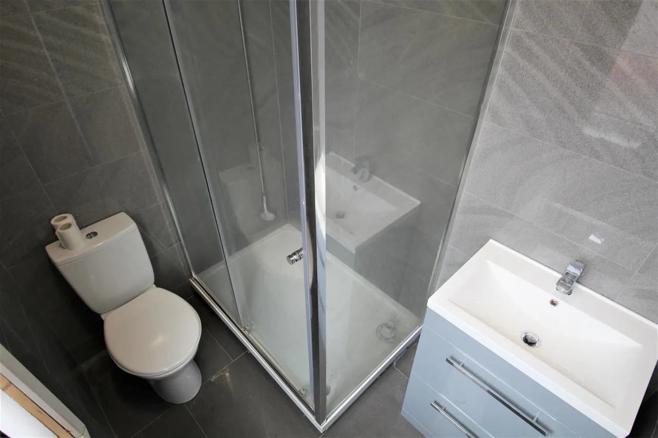 Edwin Road, Hyde Park, LS6, photo 14