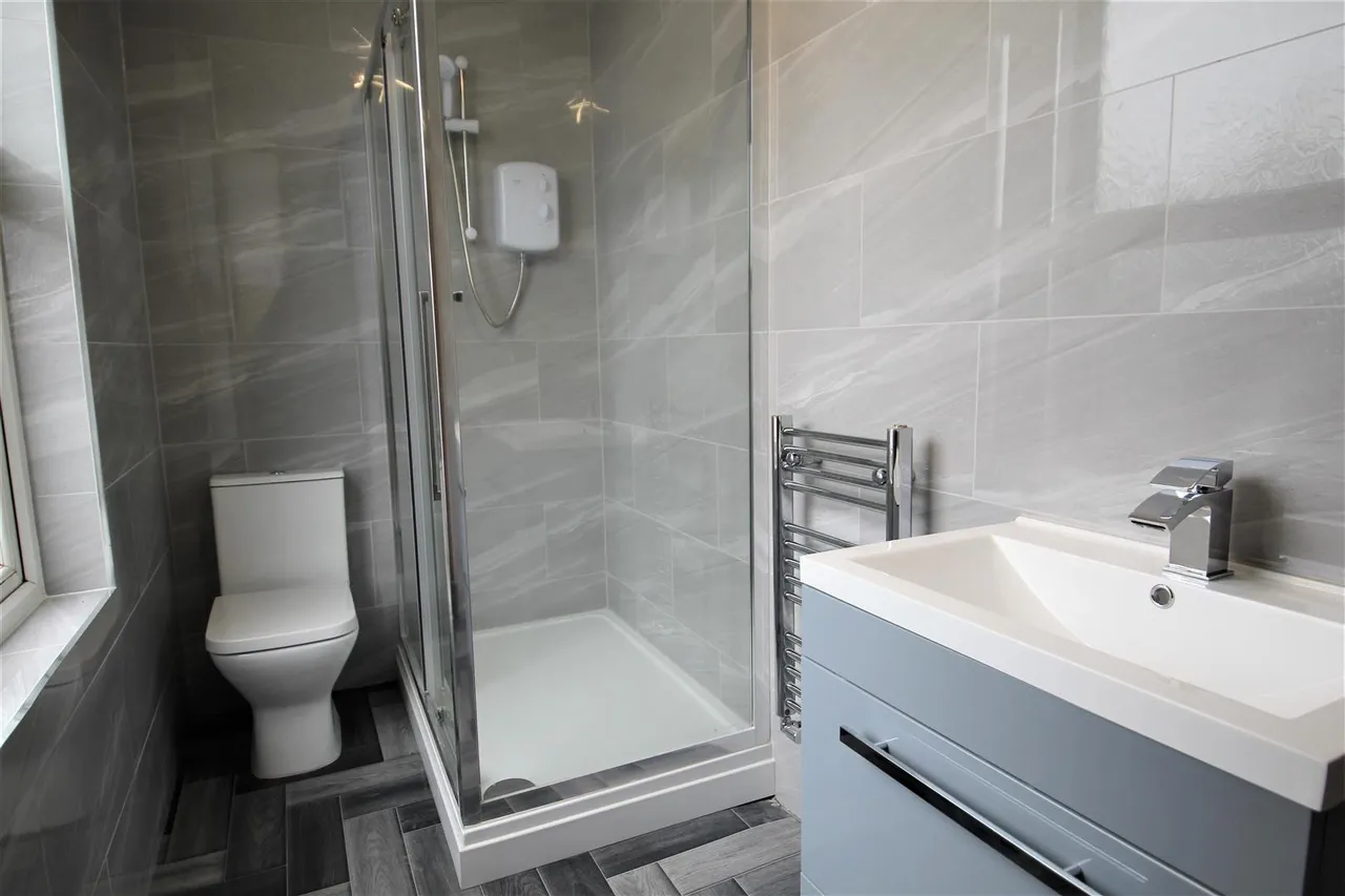Edwin Road, Hyde Park, LS6, photo 12