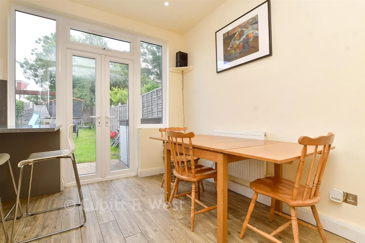 Demesne Road, Wallington, SM6, photo 7