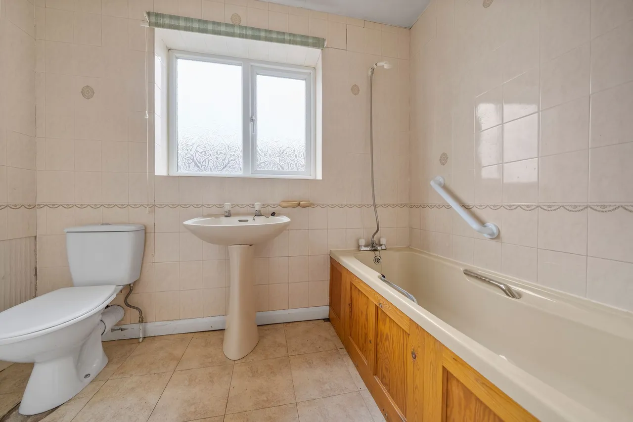 Toothill Close, Ashton-In-Makerfield, Wigan, Wigan, WN4 8BJ, photo 4
