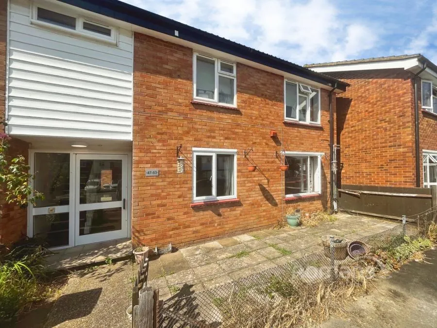 Trenchard Road, Holyport, SL6, photo 5