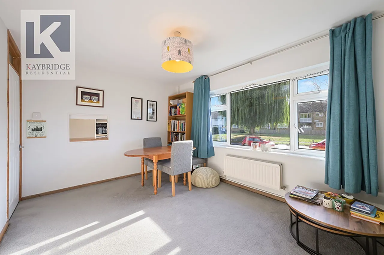 Scotts Farm Road, Epsom, KT19, photo 6