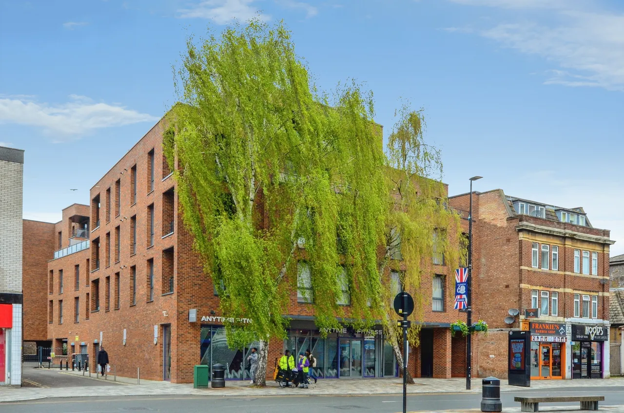 High Street, Harrow, HA3, photo 16