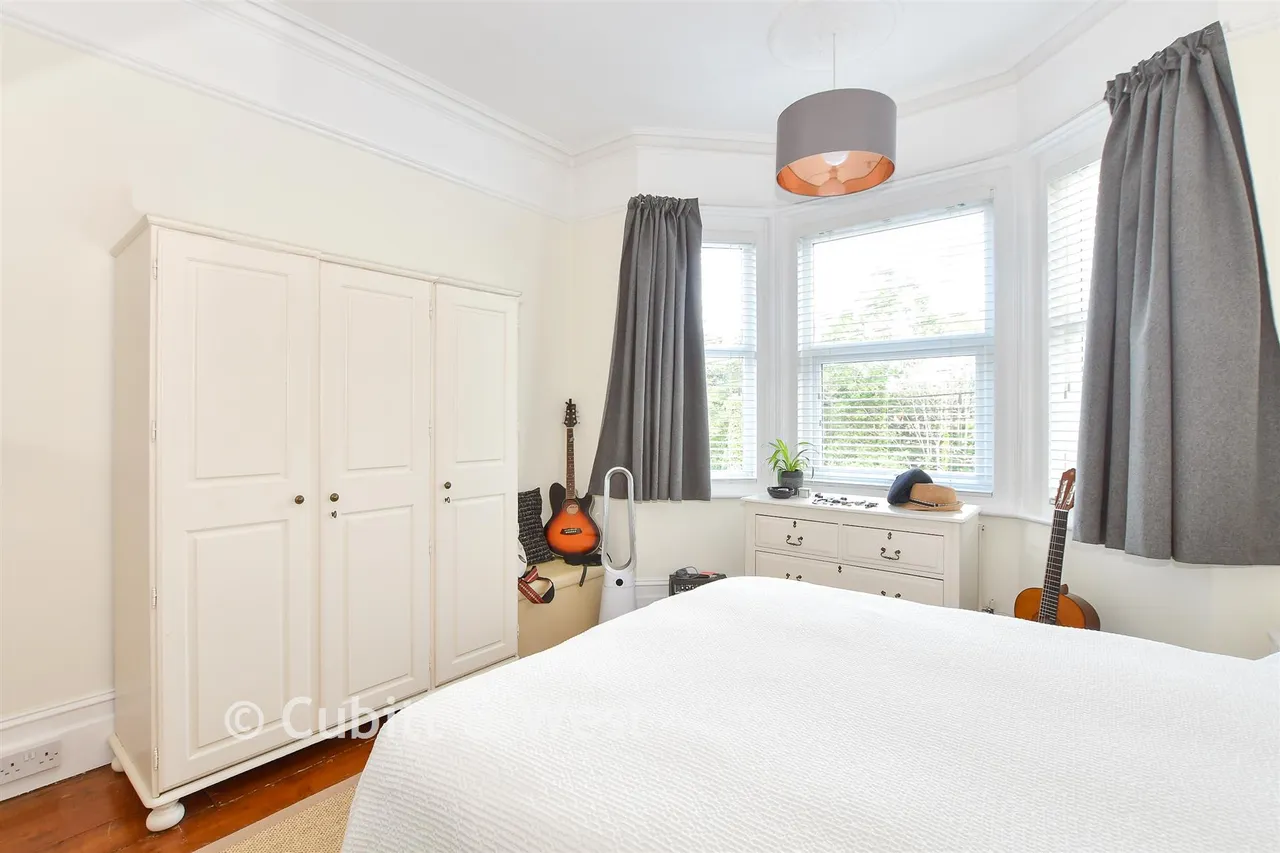 Station Road, East Grinstead, RH19, photo 7