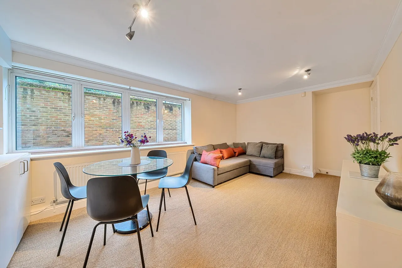Imperial Court, London, SE11, photo 6