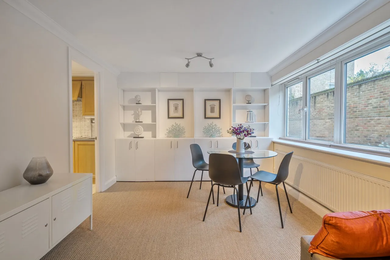 Imperial Court, London, SE11, photo 5