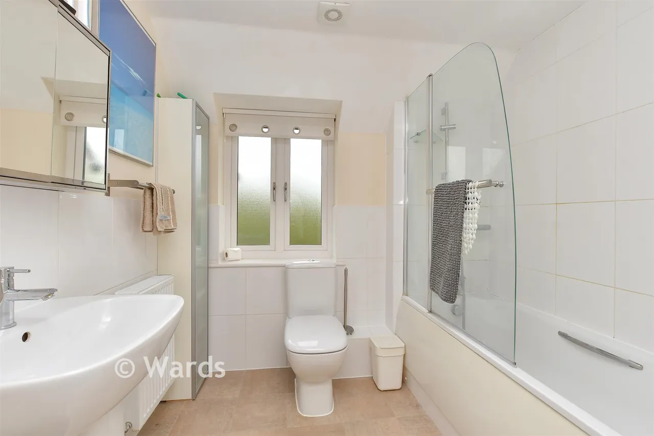 Bewick Walk, Iwade, ME9, photo 10