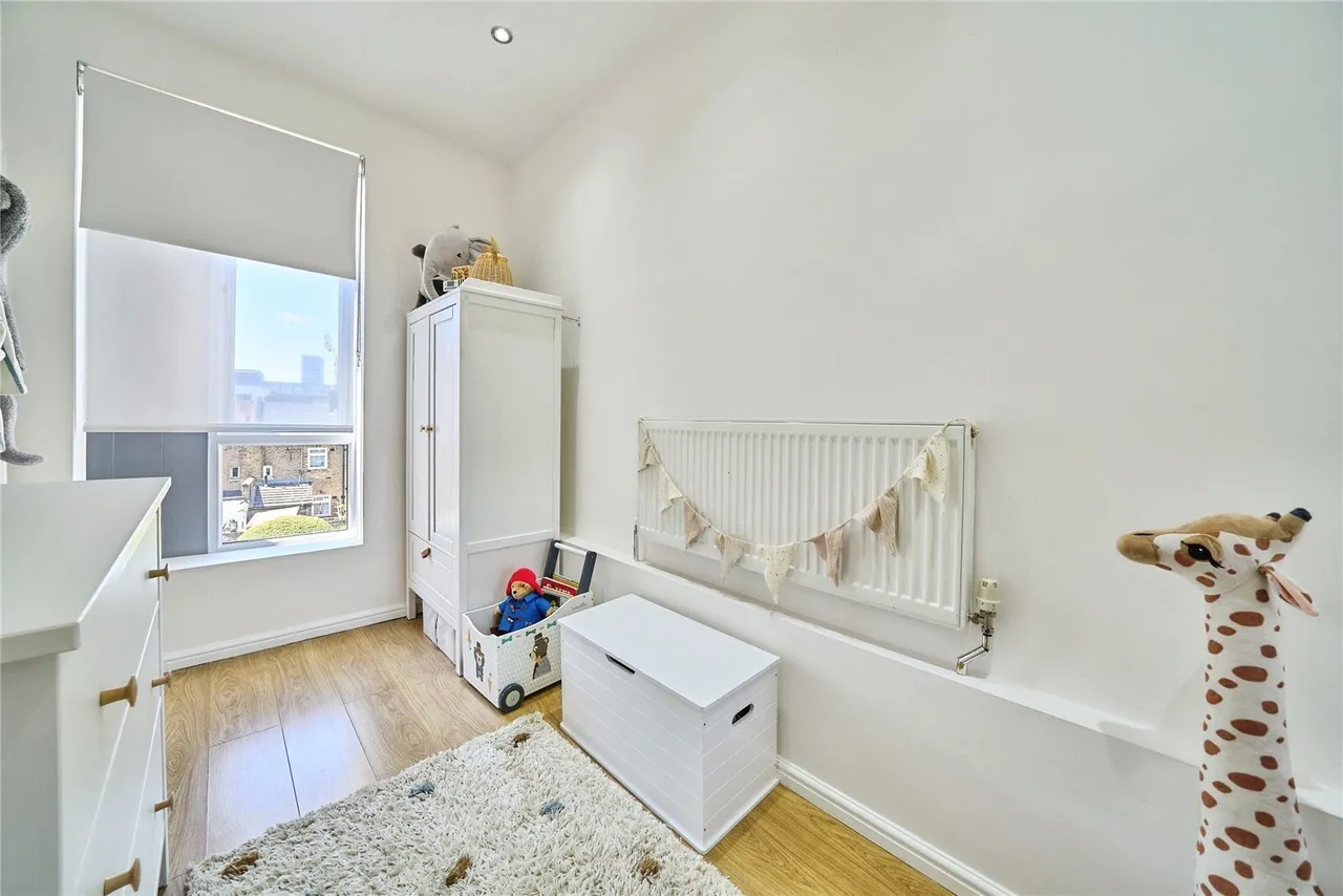 Maitland Road, London, E15, photo 12