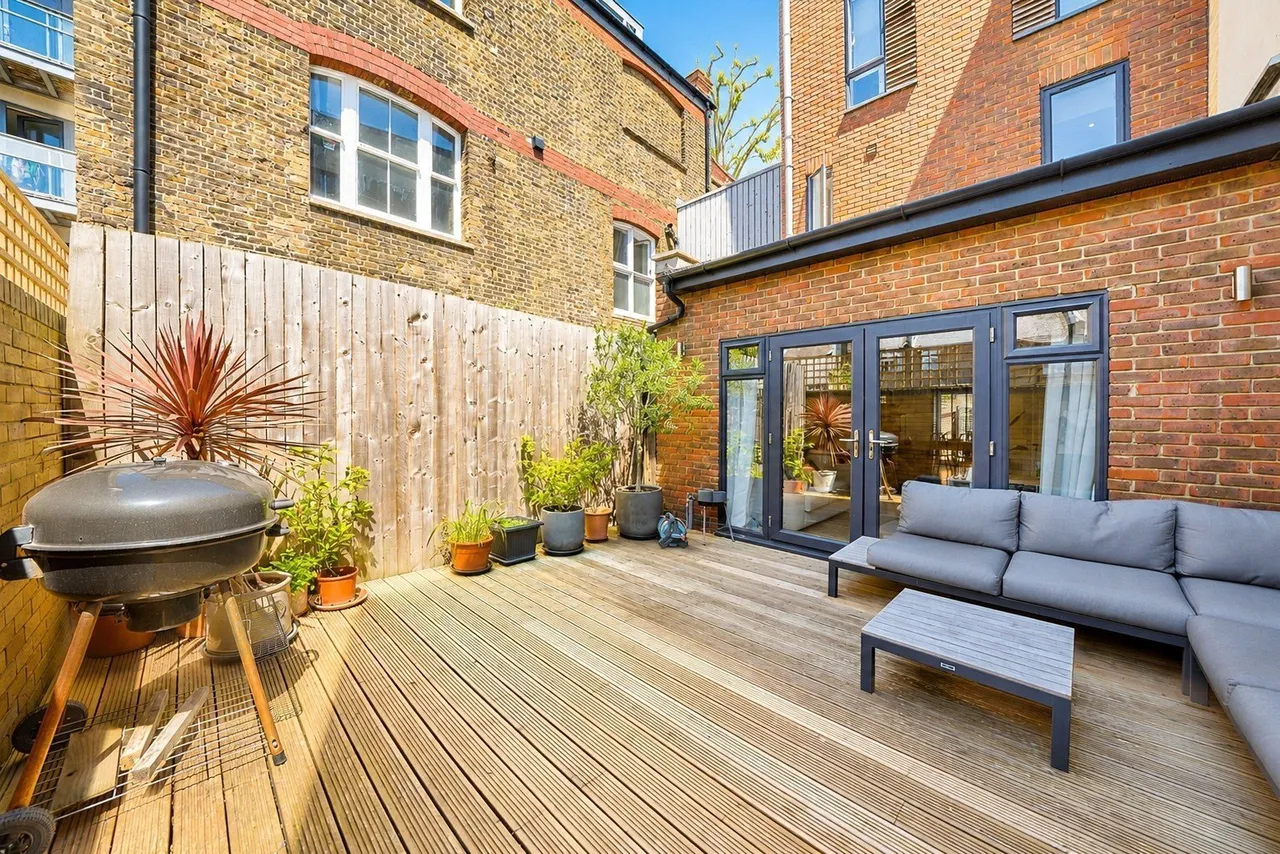Maitland Road, London, E15, photo 4
