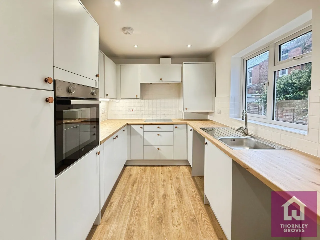 Stanley Street, Prestwich, M25, photo 2